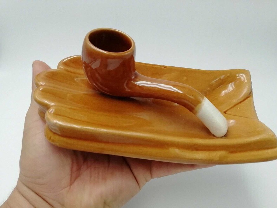 C Ramiques EGO IMAGO | Midcentury Pipe Holder Ashtray Ceramic 1950S, Trompe L'Oeil Gants Pipe