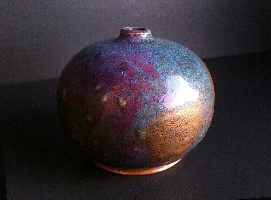 C Ramiques EGO IMAGO | Chic Vase Boule En Gr S De Michel Perfetti Sang De Boeuf Et Or " Remarquable "