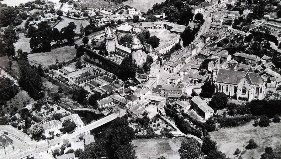 Photos EGO IMAGO | Ancienne Photo A Rienne De Roger Henrard " Apremont " Vend E 1953