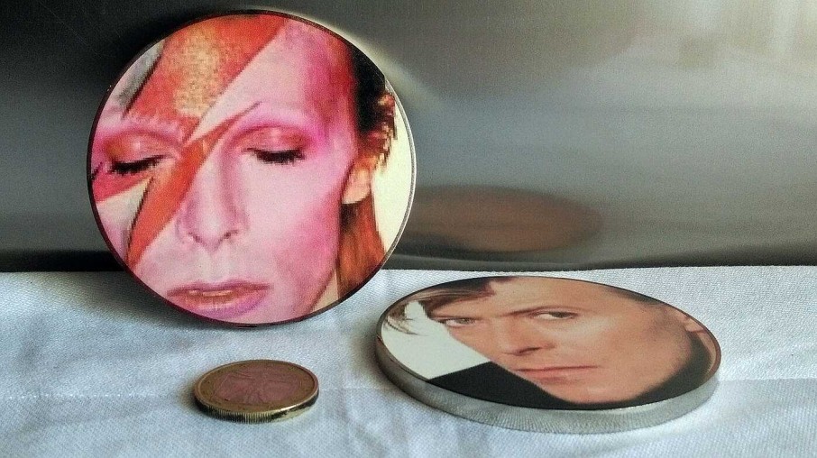 Objets EGO IMAGO | Lot De 2 Presses Papiers Ou M Dailles " David Bowie " Editions Arthus Bertrand