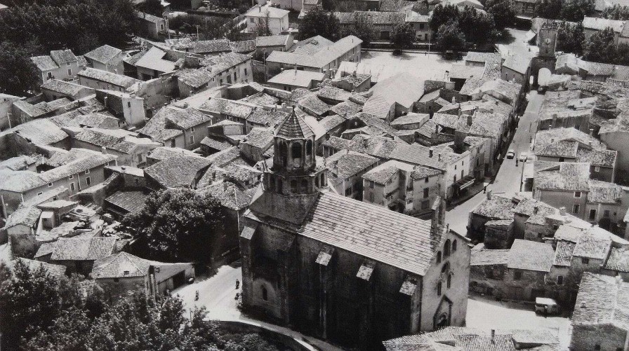 Photos EGO IMAGO | Ancienne Photo A Rienne De Roger Henrard " Le Thor " Vaucluse 1960