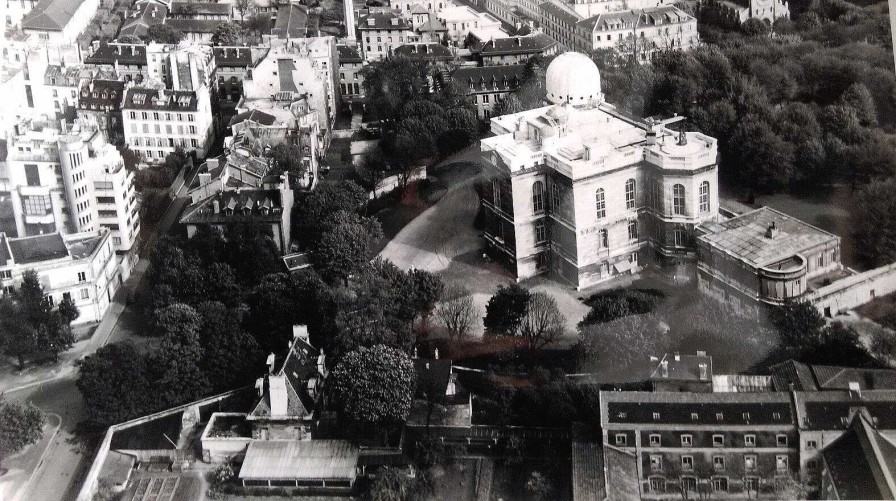 Photos EGO IMAGO | Ancienne Photo A Rienne De Roger Henrard 1951 " Paris L'Observatoire "