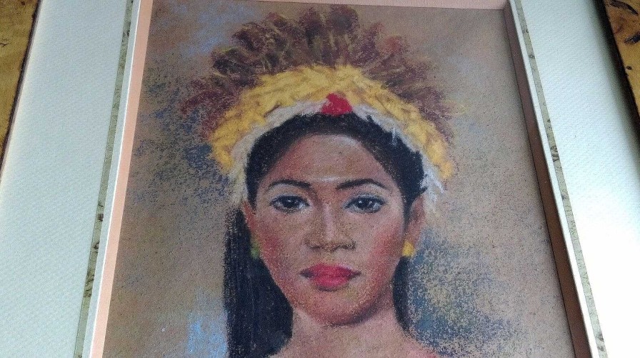 Tableaux EGO IMAGO | Tableau Pastel Portrait De Jeune Femme Signature Identifier Bali 81