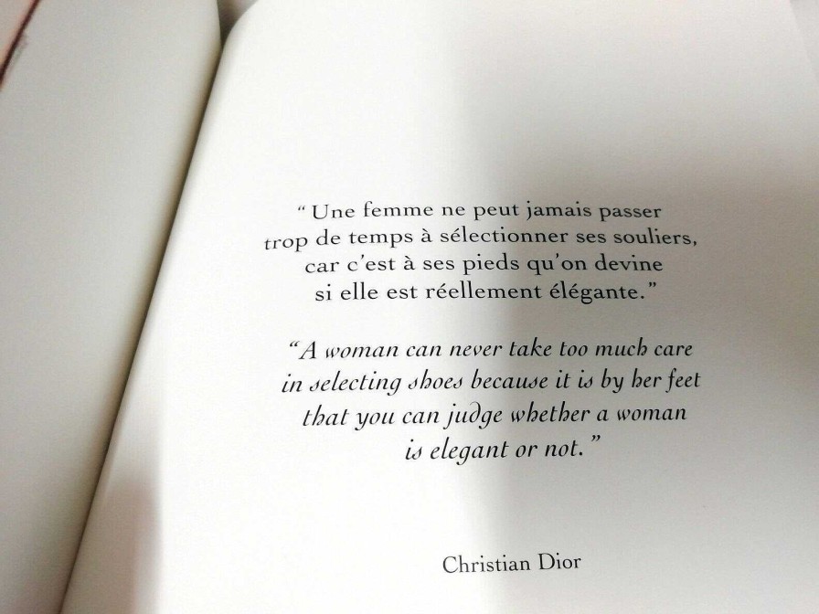 Livres EGO IMAGO | Catalogue Christian Dior Collection Souliers Automne-Hiver 2010