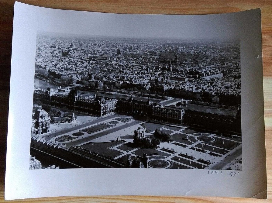 Photos EGO IMAGO | Ancienne Photo A Rienne De Roger Henrard 1950 " Paris "