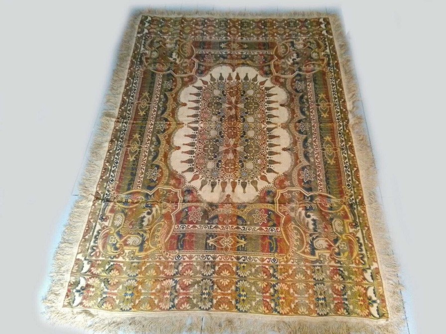 Objets EGO IMAGO | Ancien Tapis Frang De Table En Soie D'Alger D But Xxe Si Cle - Tissus Anciens