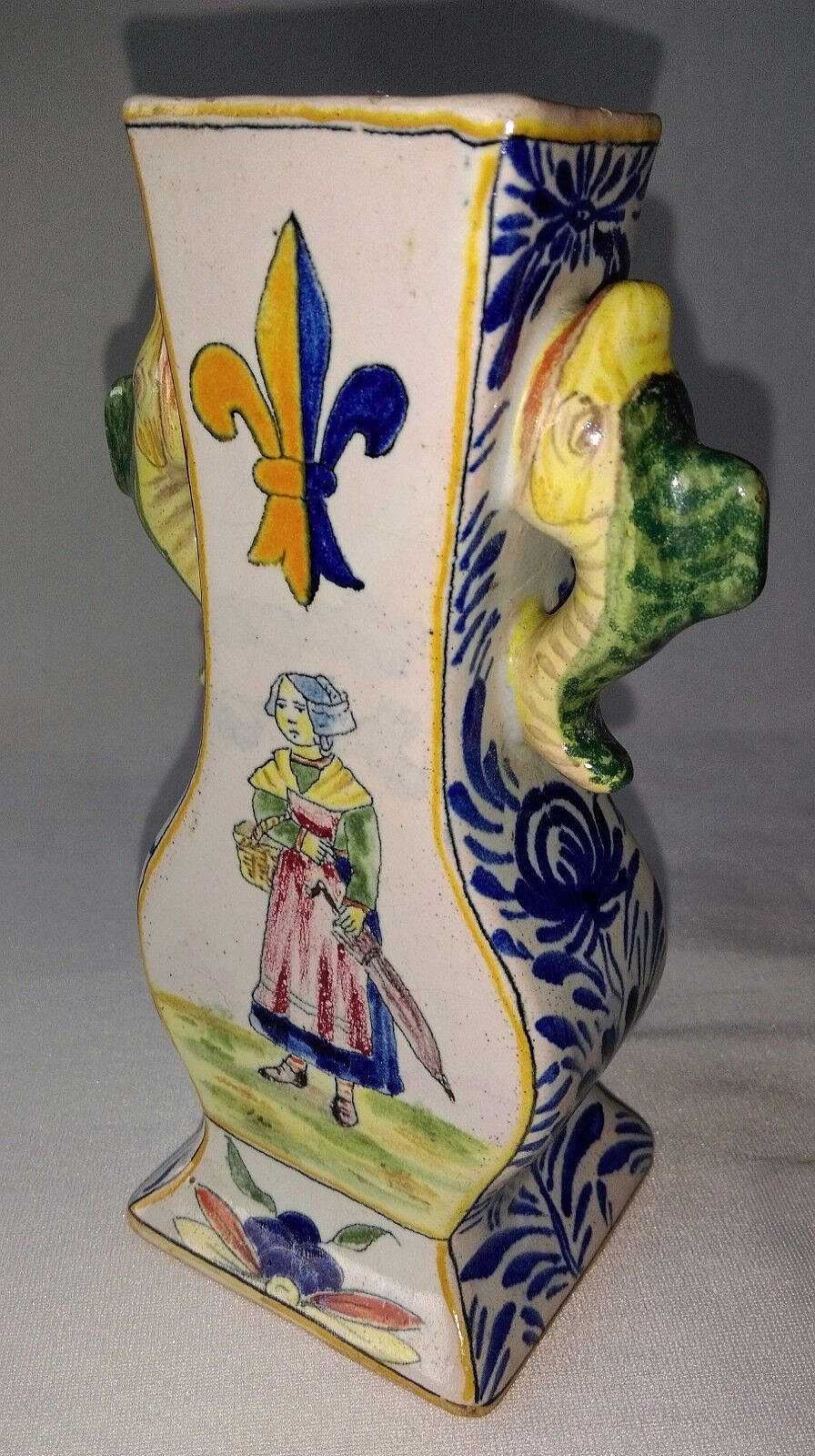 C Ramiques EGO IMAGO | Ancien Vase En Faience Poitiers Figurant Un Blason Royale Poitiers Lys " Xixe