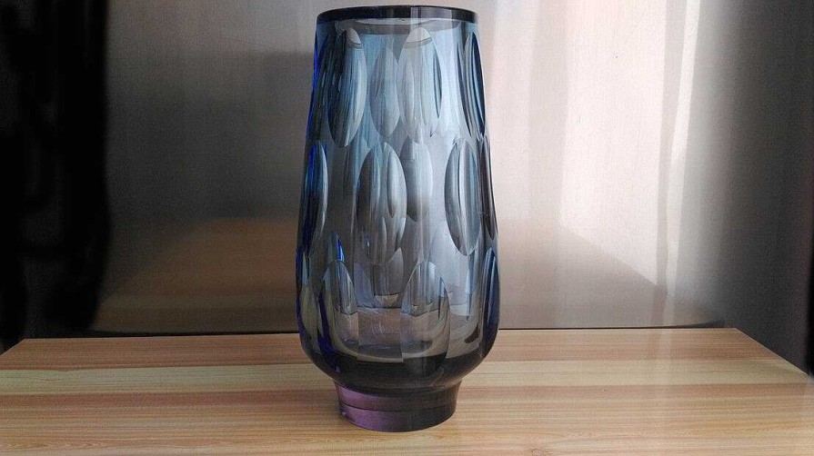 Objets EGO IMAGO | Grand Vase Cristal A Facette De Grande Qualit Designer Identifier ? V.S.L ?