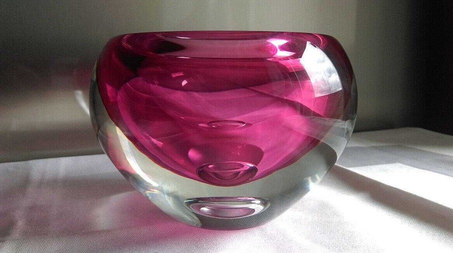 Objets EGO IMAGO | Aphrodite Art Glass Bowl - Cherry By Jeronim Tisljar Handmade In The Czech